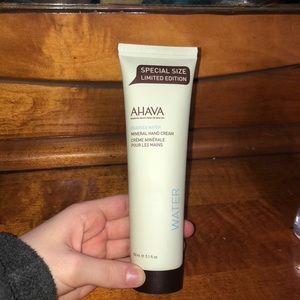 Brand New ‼️Limited Edition Ahava hand cream